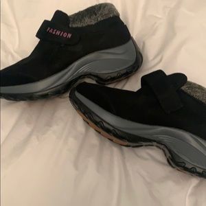 Good winter boots never worn